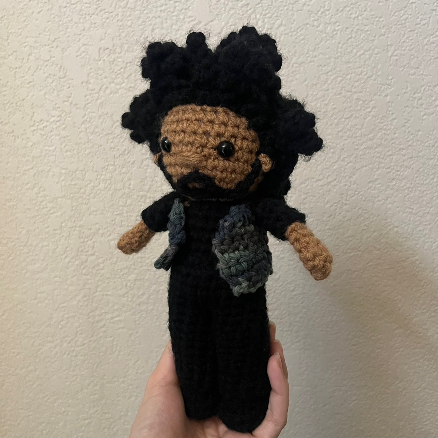kiss land doll